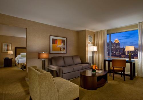 Monarch-Suite2
